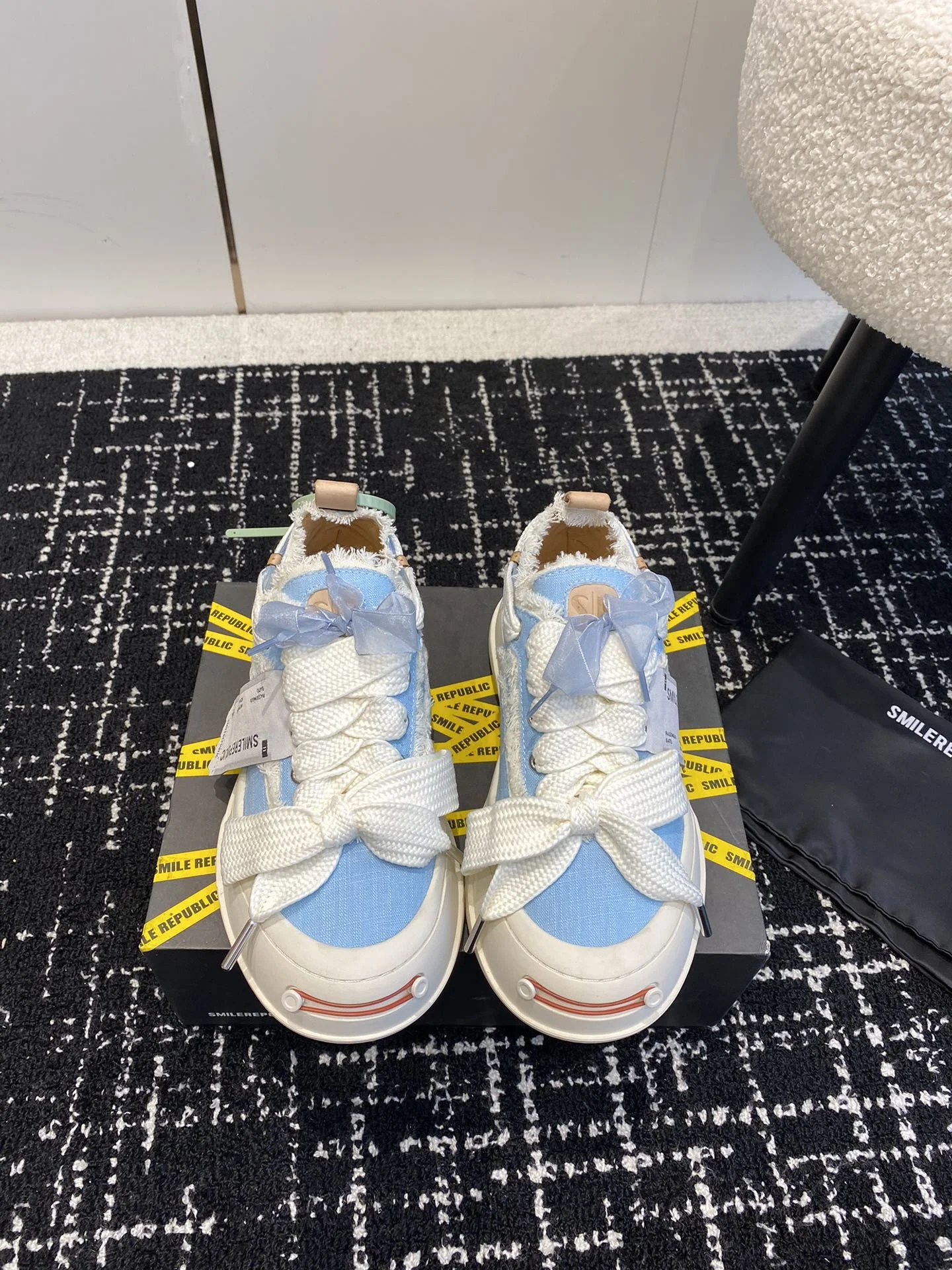 Smilerepublic Shoes EyeCatching 7265
