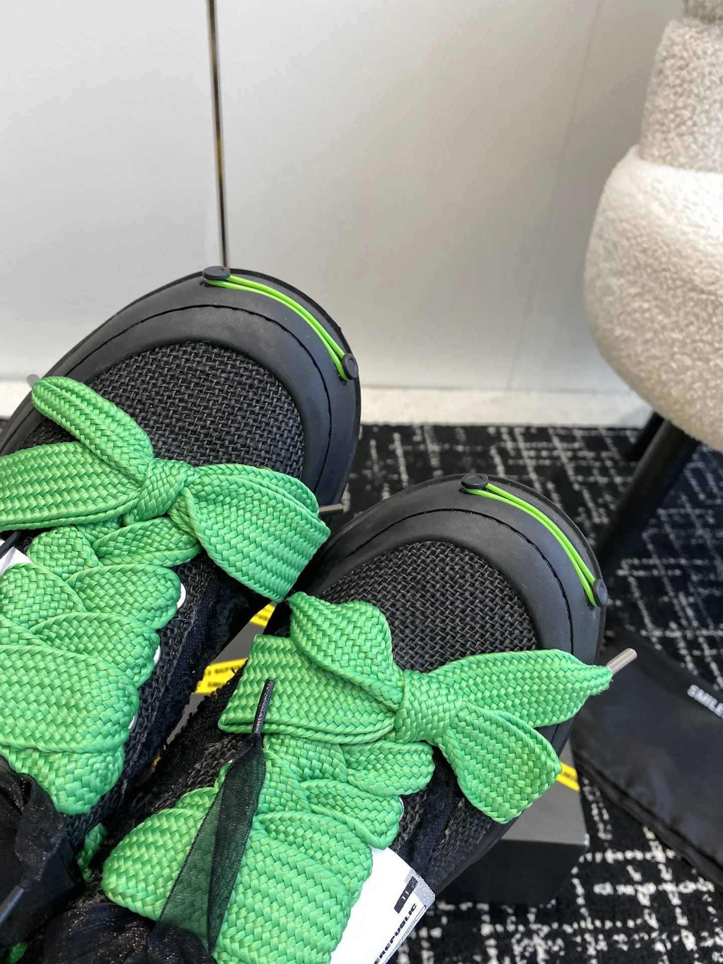 QuickDry Smilerepublic Shoes 7274
