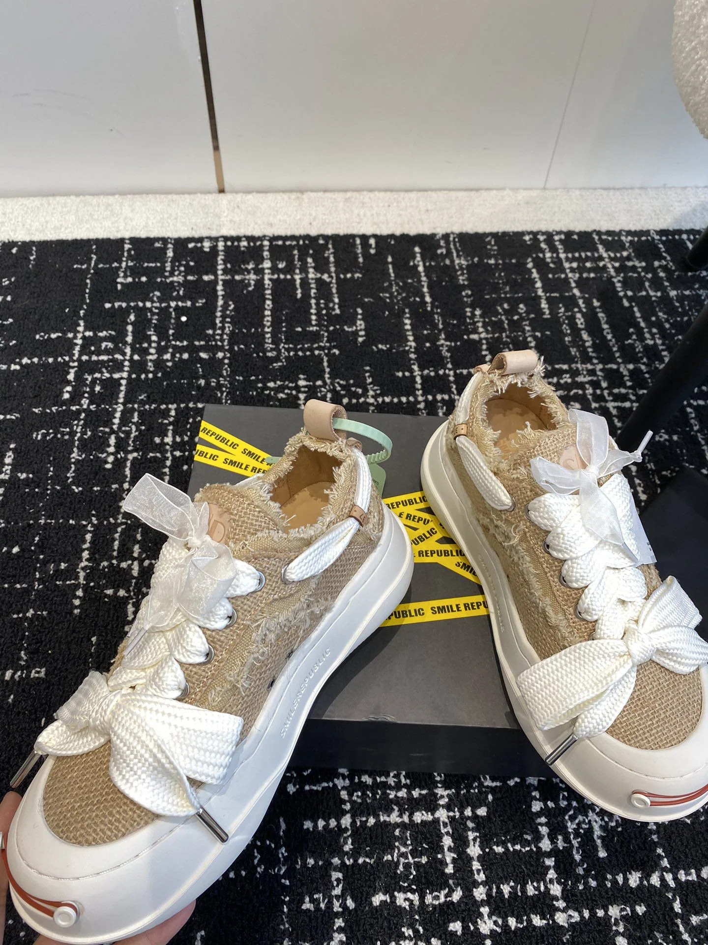 Smilerepublic Shoes Sleek 7233