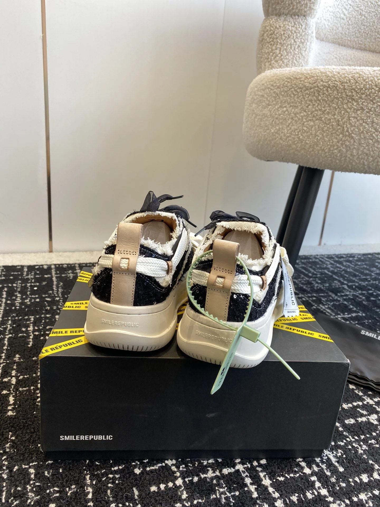 Smilerepublic Shoes MoistureWicking 7253