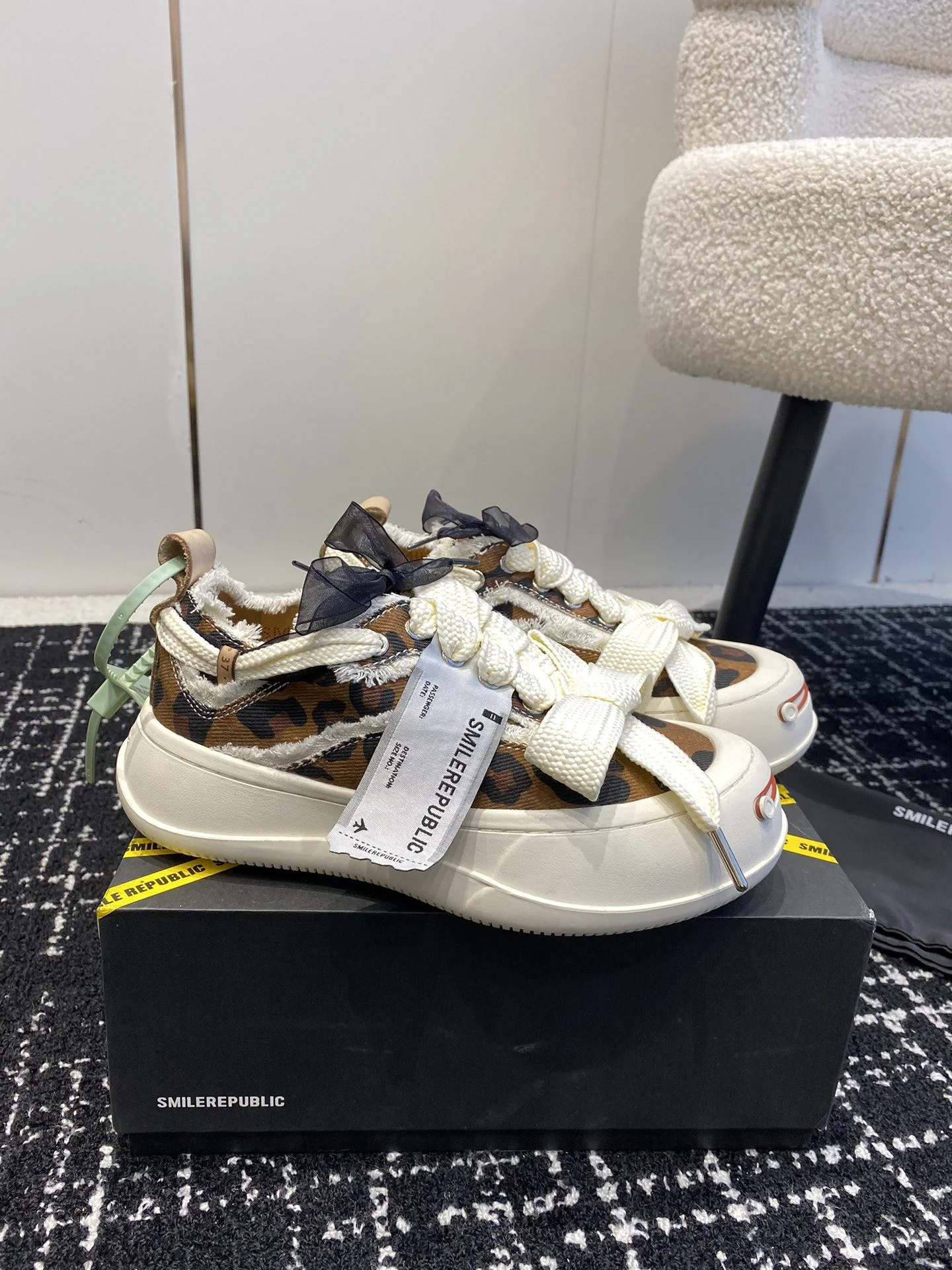 EasyCare Smilerepublic Shoes 7298