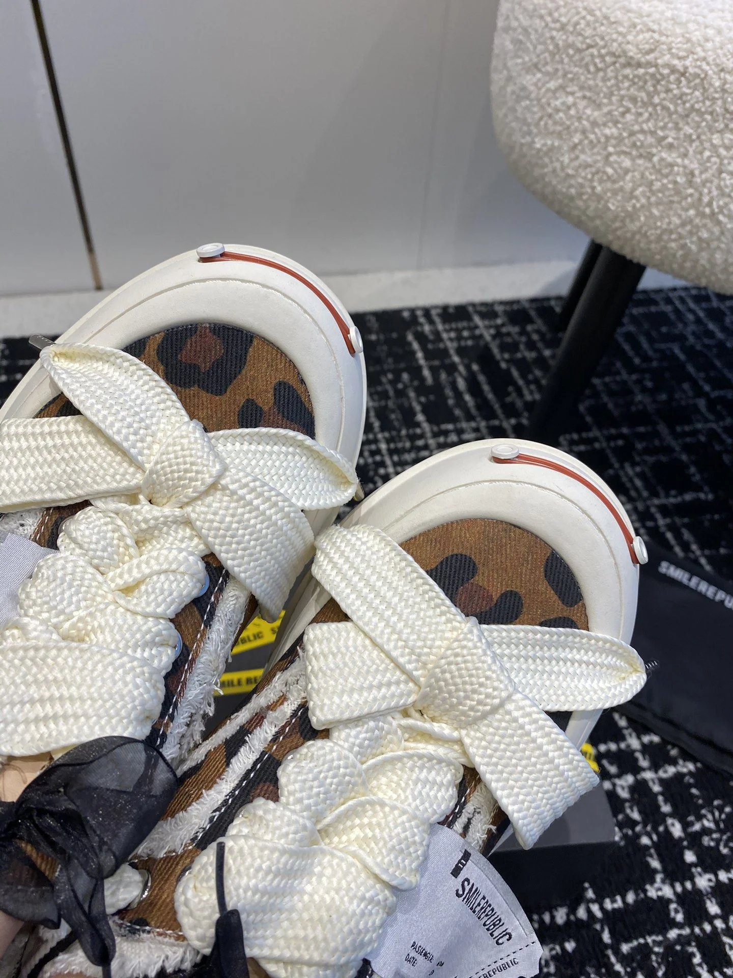 EasyCare Smilerepublic Shoes 7298