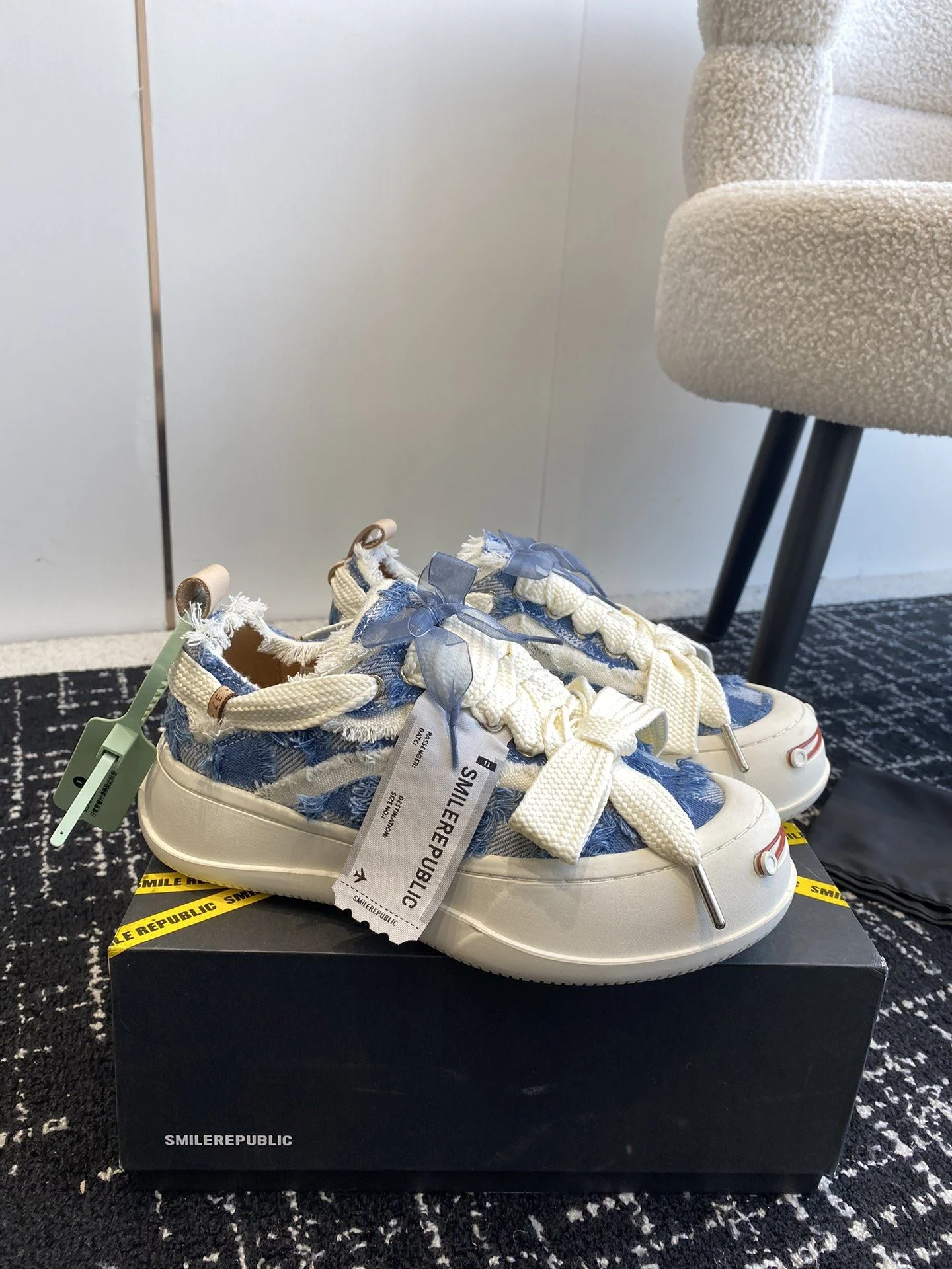 SunProtective Smilerepublic Shoes 7244