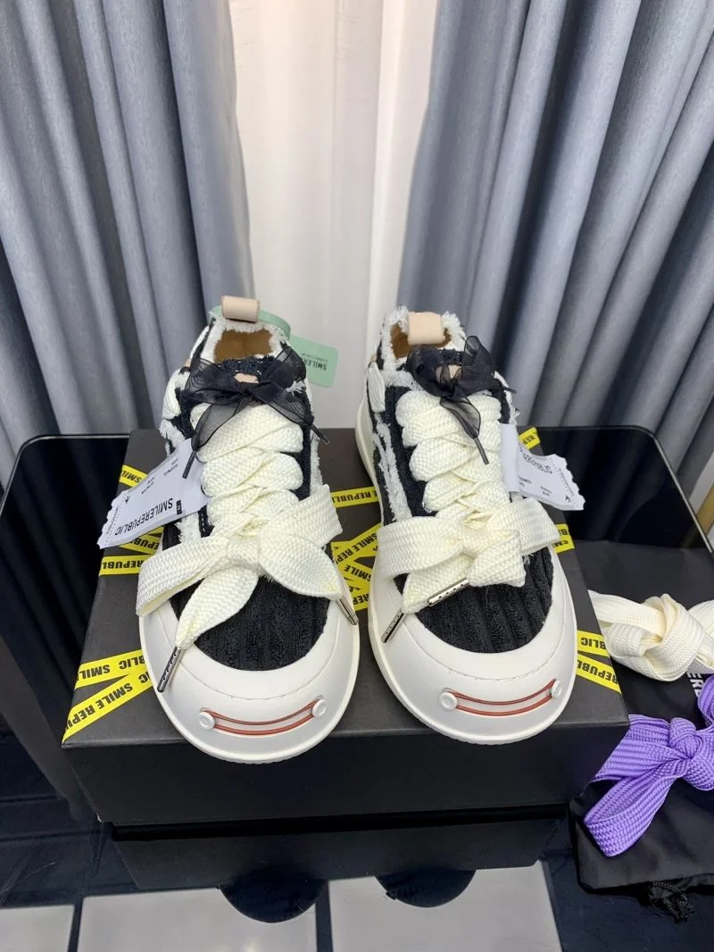 Youthful Smilerepublic Shoes 8992