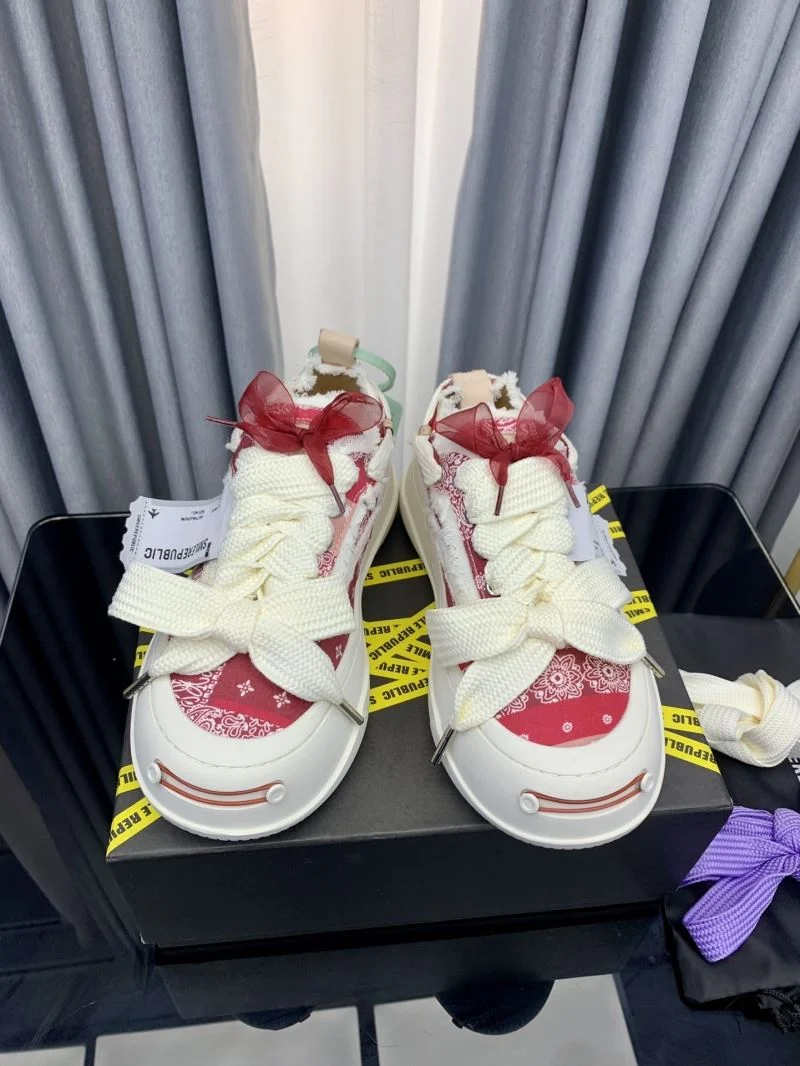 Efficient Smilerepublic Shoes 8975