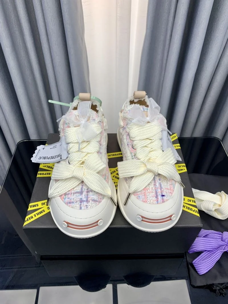 Sleek Smilerepublic Shoes 8930