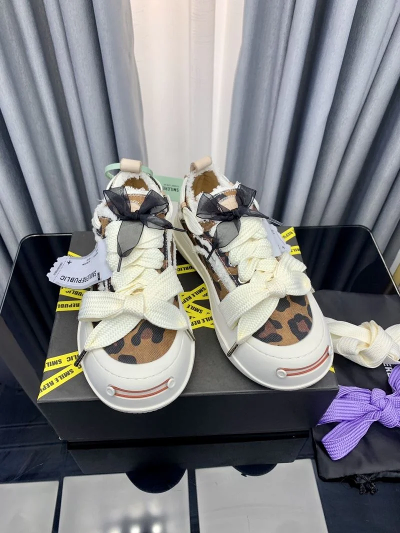 Snug Smilerepublic Shoes 8947
