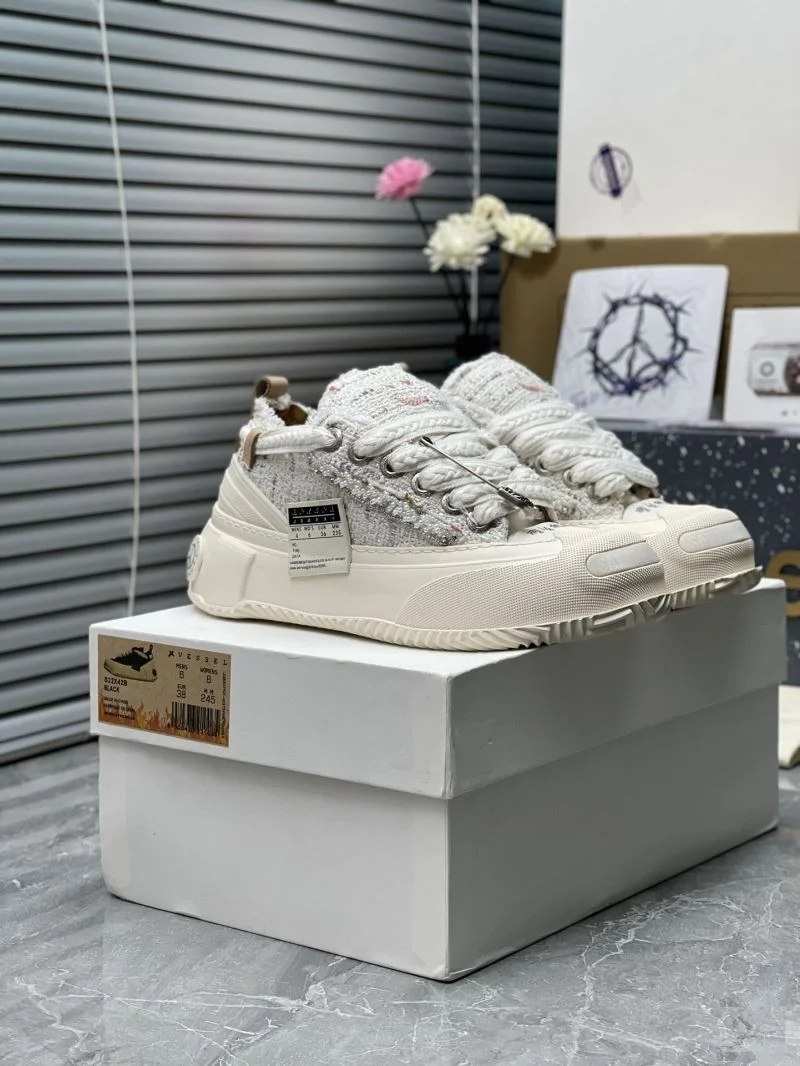 Smilerepublic Shoes Resilient 15401