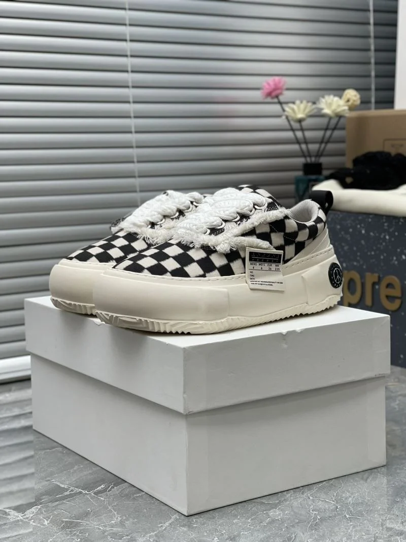 HighPerformance Smilerepublic Shoes 15395
