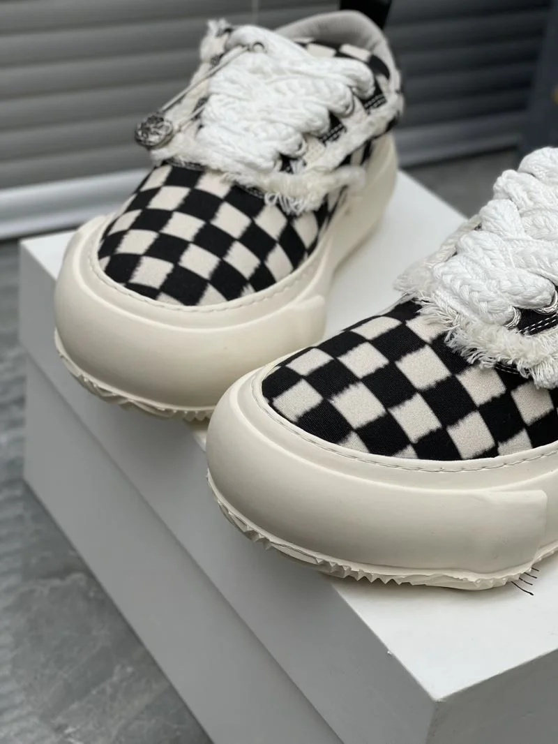 HighPerformance Smilerepublic Shoes 15395