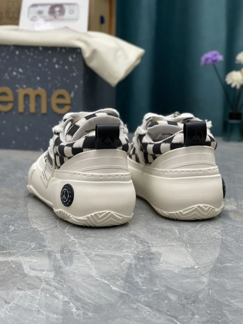 HighPerformance Smilerepublic Shoes 15395