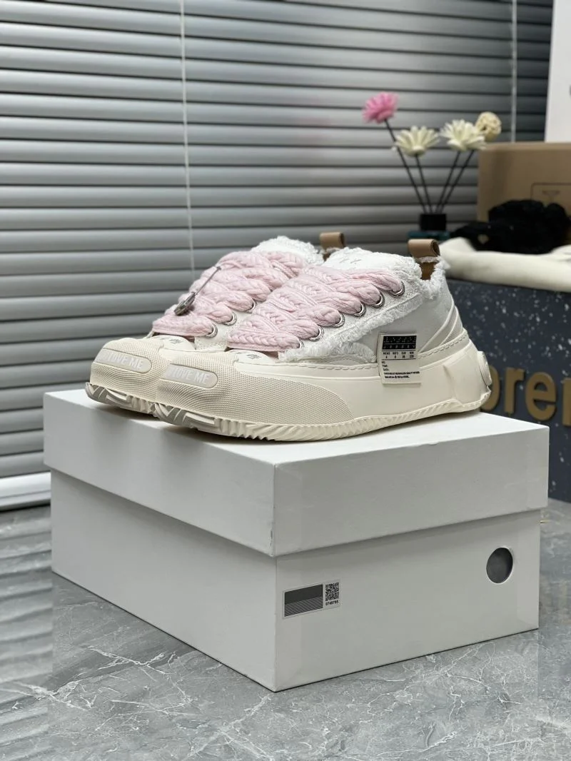 HighPerformance Smilerepublic Shoes 15391