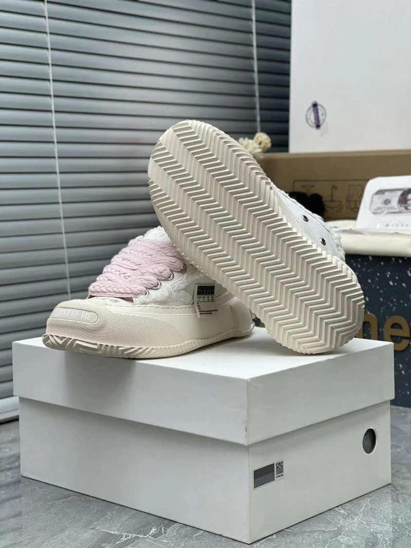 HighPerformance Smilerepublic Shoes 15391