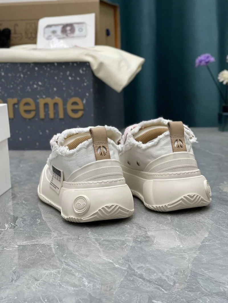 HighPerformance Smilerepublic Shoes 15391