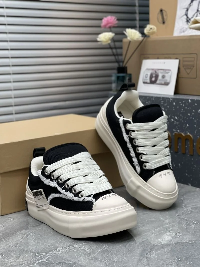 UrbanStyle Smilerepublic Shoes 15390