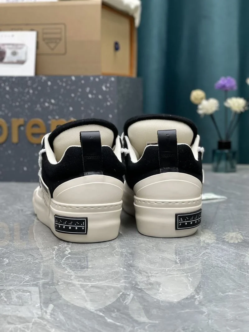 UrbanStyle Smilerepublic Shoes 15390