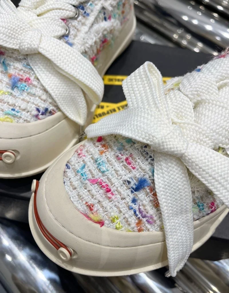 TechFriendly Smilerepublic Shoes 5820