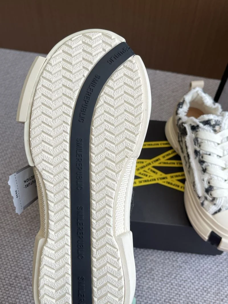 Lightweight Smilerepublic Shoes 5776
