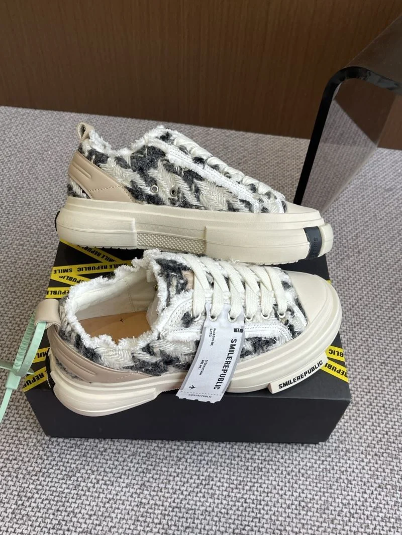 Lightweight Smilerepublic Shoes 5776