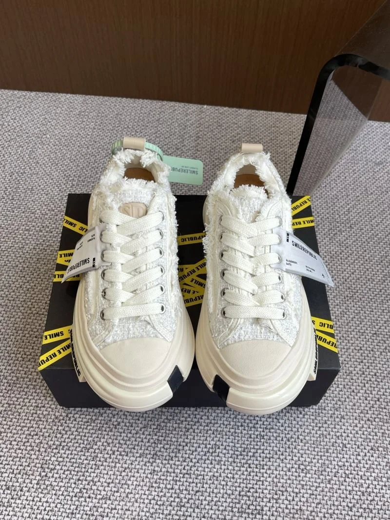 AllSeason Smilerepublic Shoes 5775