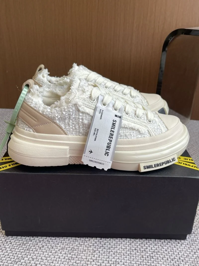 AllSeason Smilerepublic Shoes 5775
