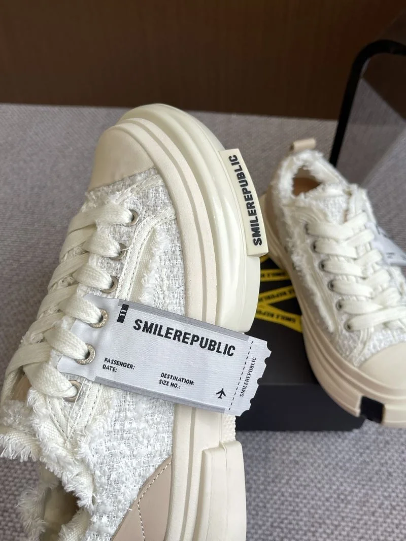 AllSeason Smilerepublic Shoes 5775