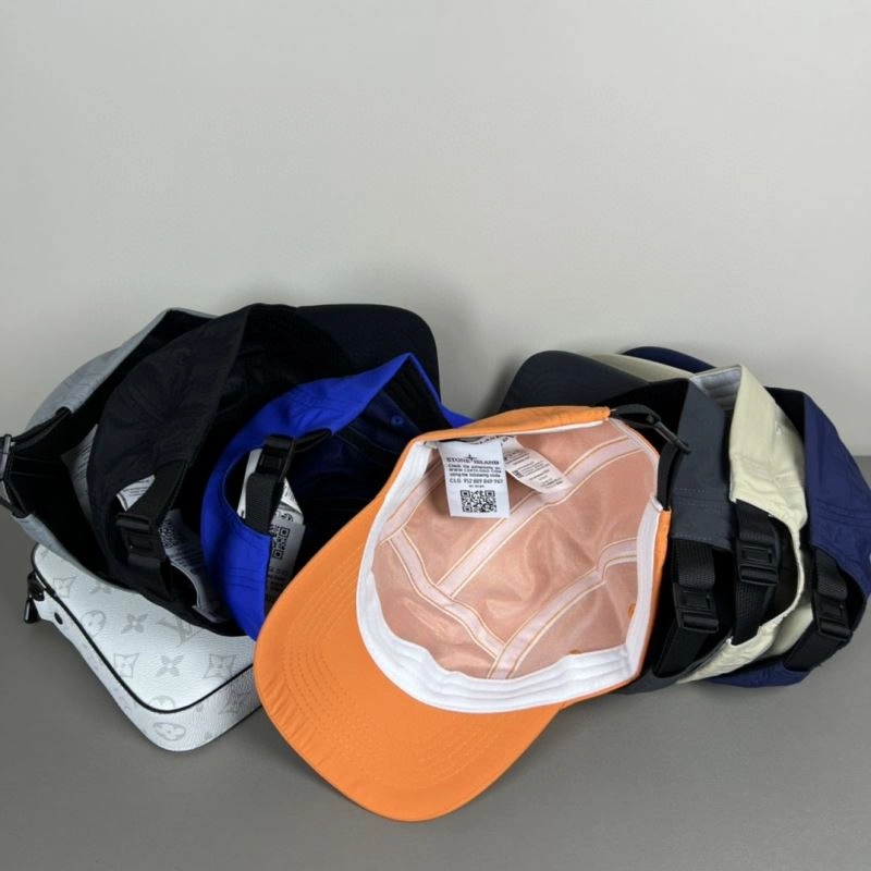 ModernLook Stone Island Caps 257029