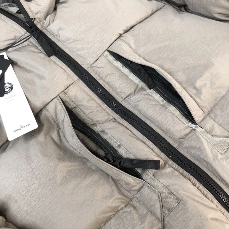 Stone Island Down Jackets Supportive 172971
