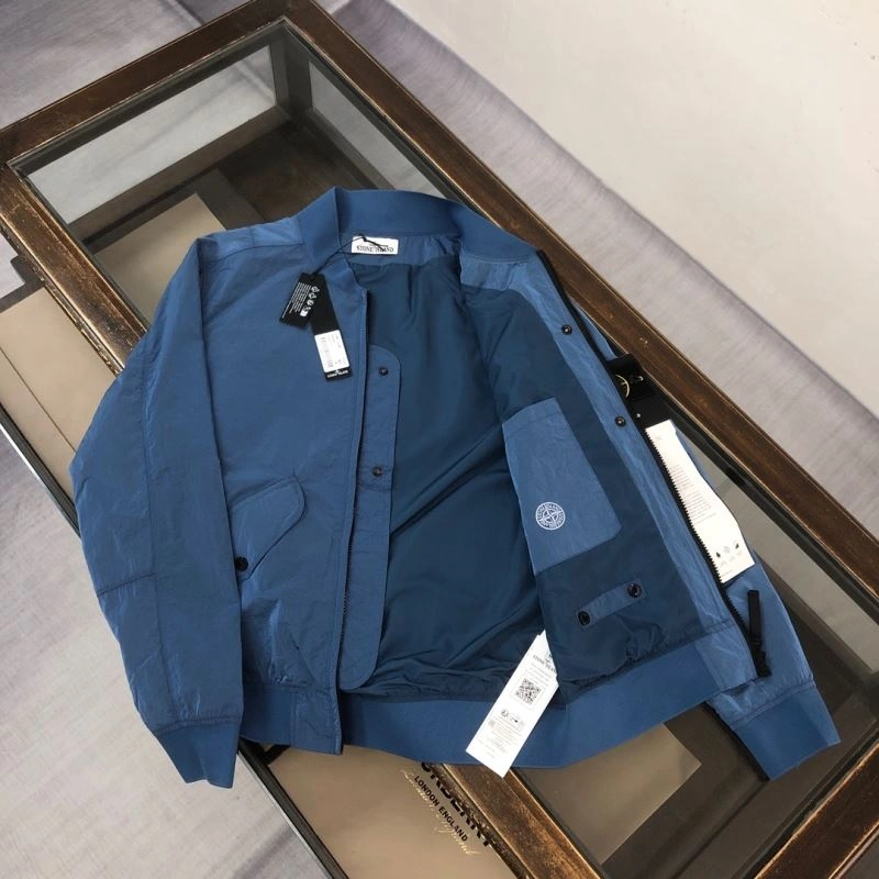 Stone Island Outwear AllSeason 172967