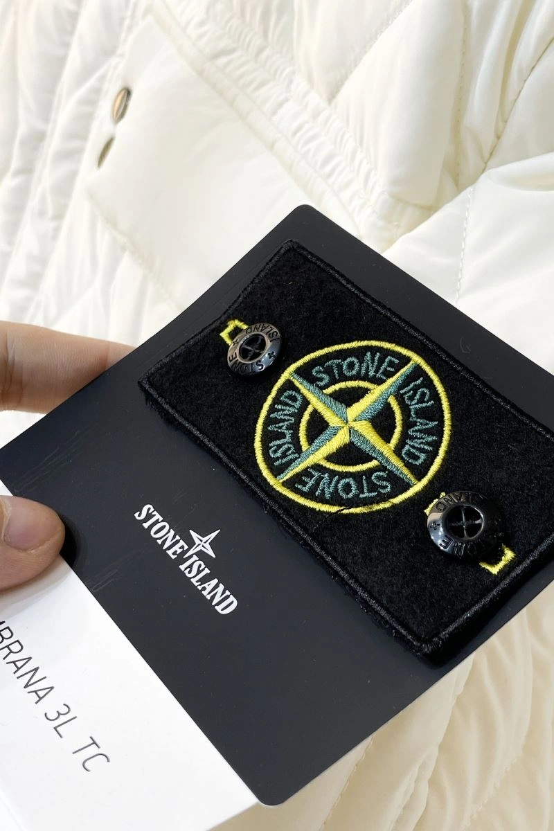 WrinkleFree Stone Island Outwear 173020
