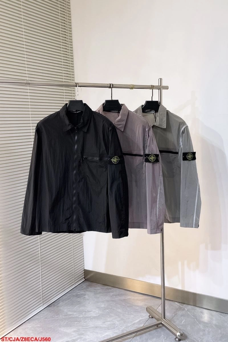 Functional Stone Island Outwear 172955