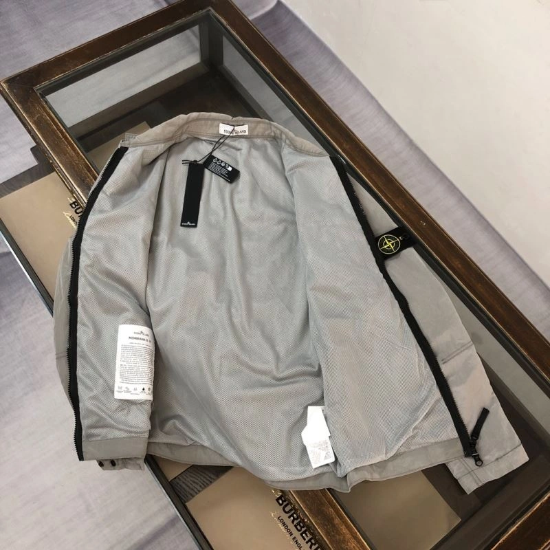 Stone Island Outwear Efficient 172953