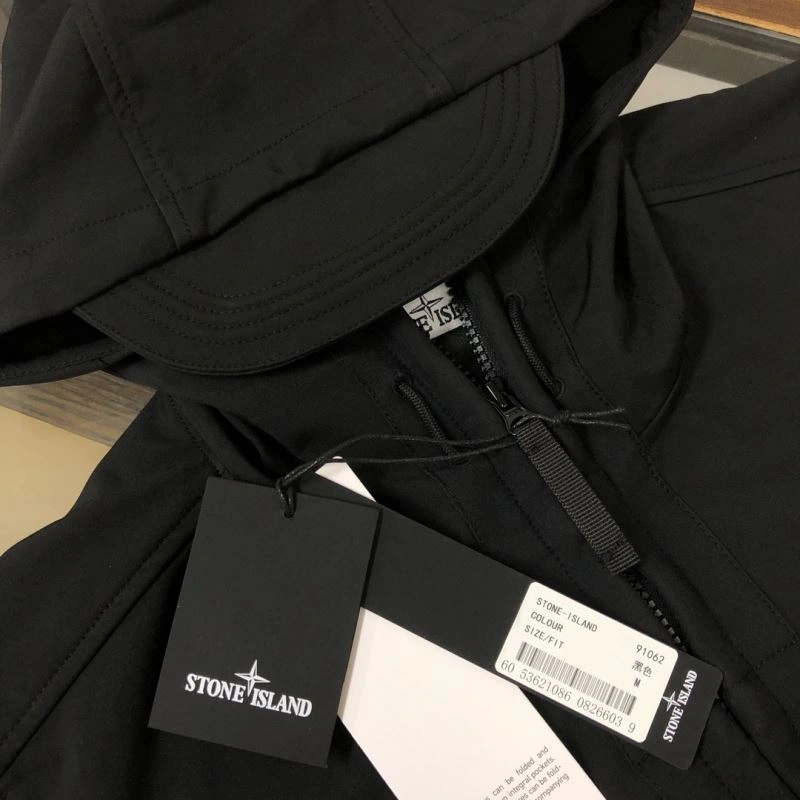 Stone Island Outwear FlexibleFit 172940
