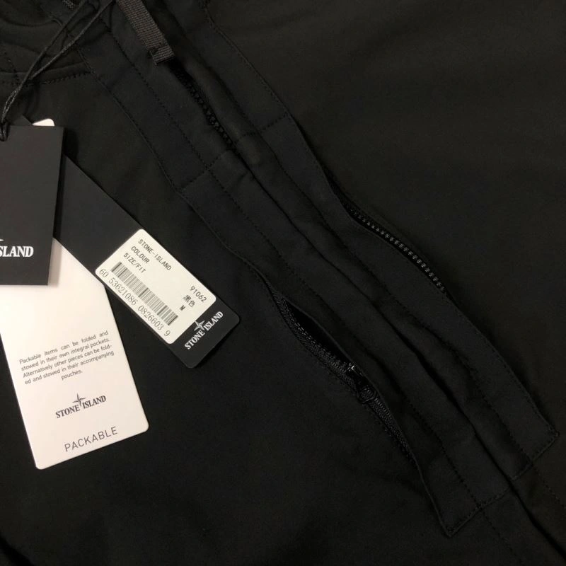Stone Island Outwear FlexibleFit 172940