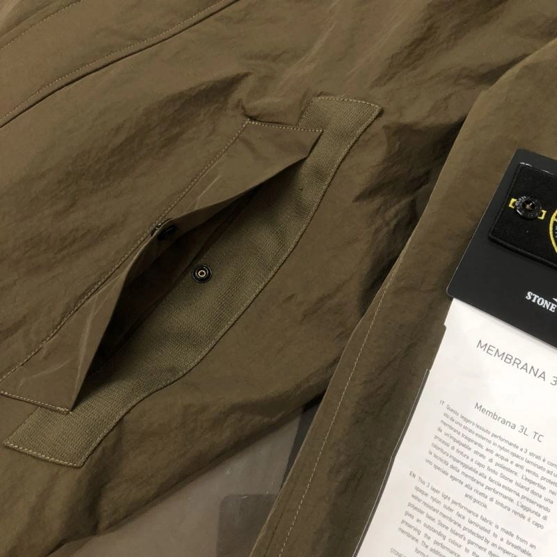 Stone Island Outwear Bold 172974