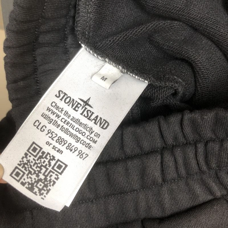 Stone Island Short Pants GoAnywhere 172928