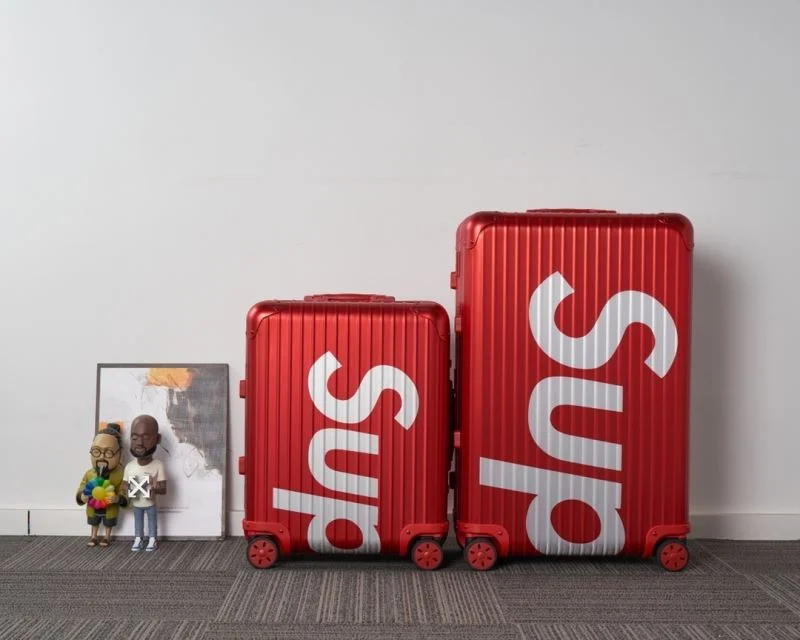 Supreme x Rimowa Suitcase Casual 37674