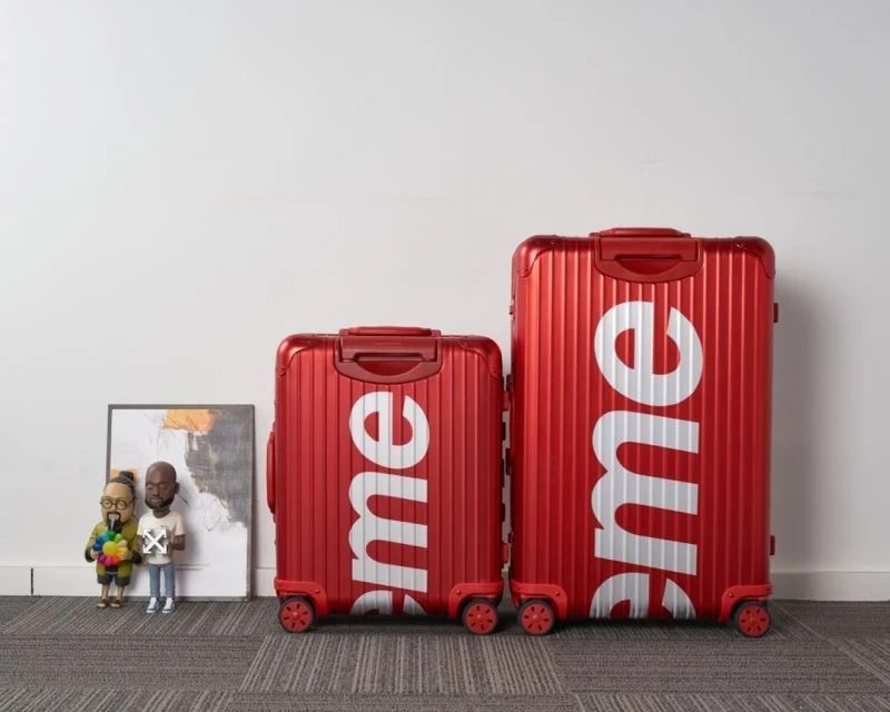 Supreme x Rimowa Suitcase Casual 37674