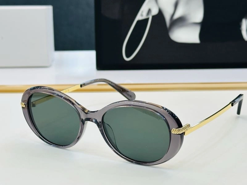 WellDesigned Swarovske Sunglasses 282272