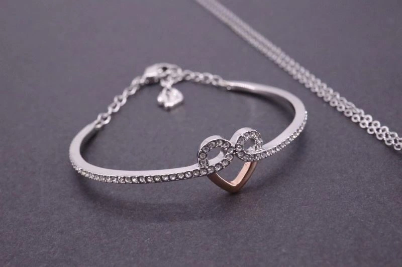 Bright Swarovski Bracelets 252182