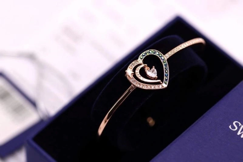 SmoothTexture Swarovski Bracelets 252064