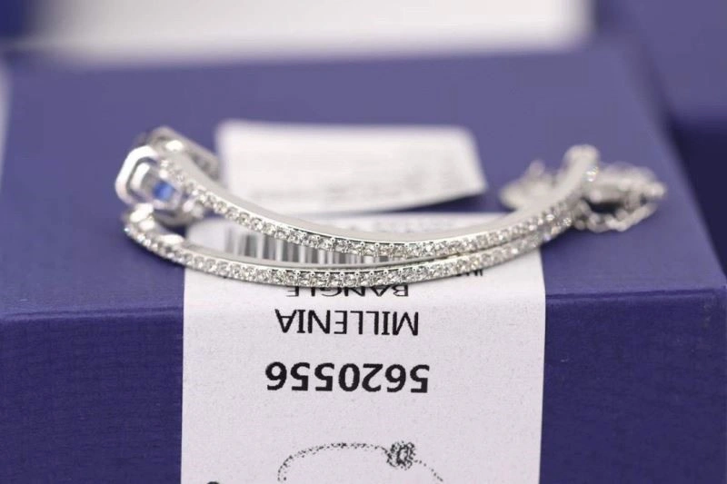 WaterResistant Swarovski Bracelets 252056