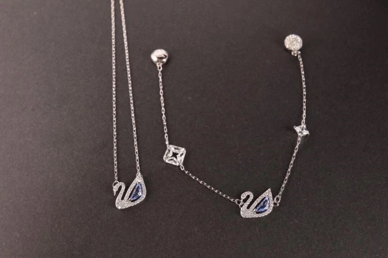 Durable Swarovski Bracelets 252003