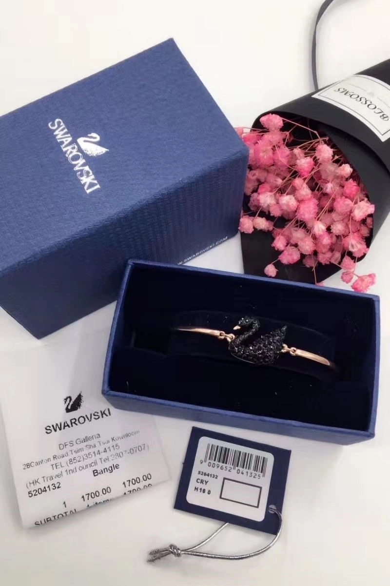 Swarovski Bracelets MoistureWicking 251901