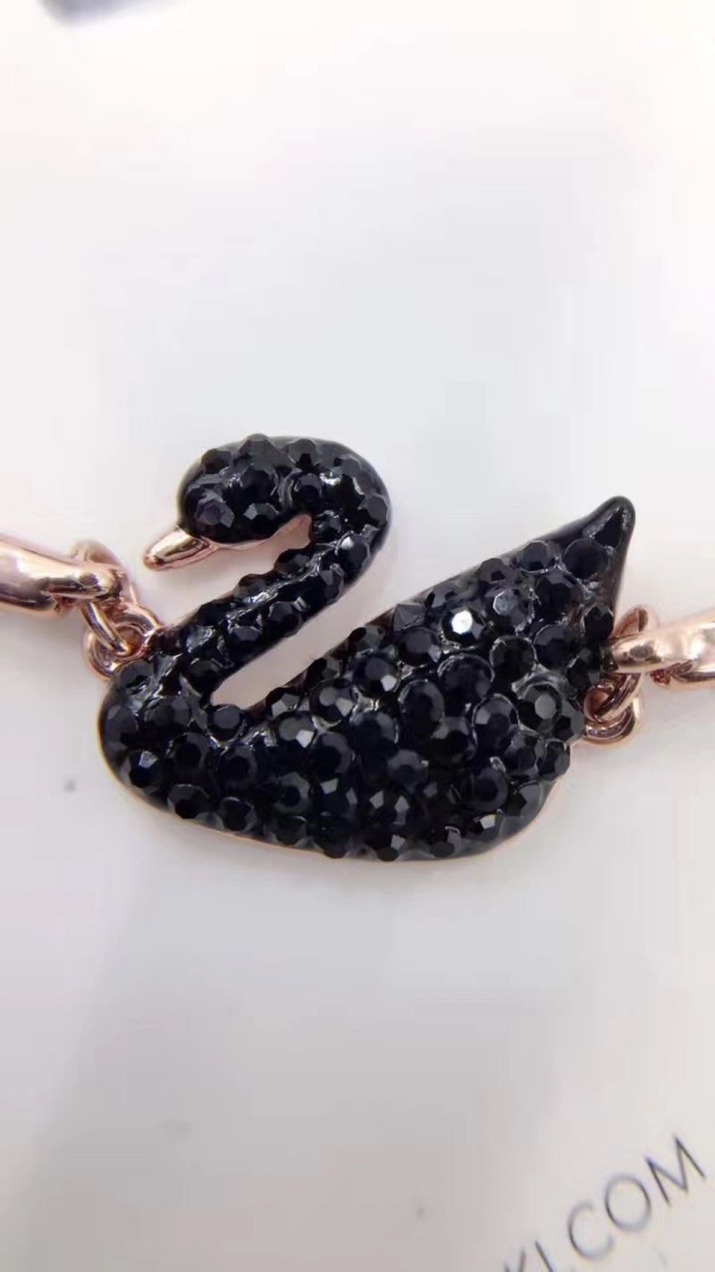 Swarovski Bracelets MoistureWicking 251901