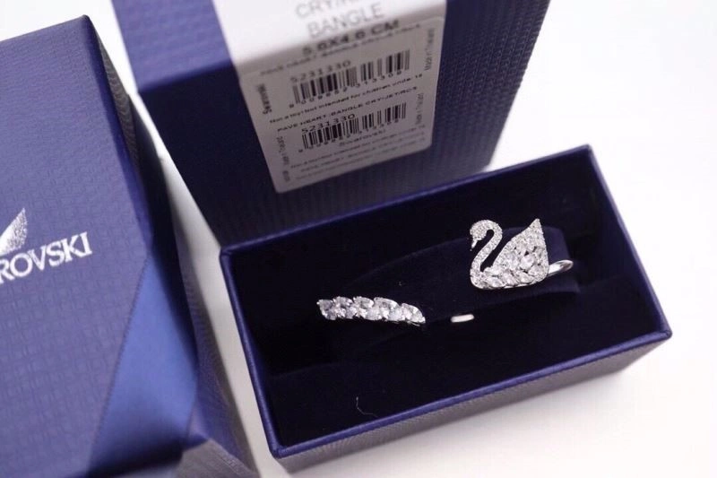 SportInspired Swarovski Bracelets 251895