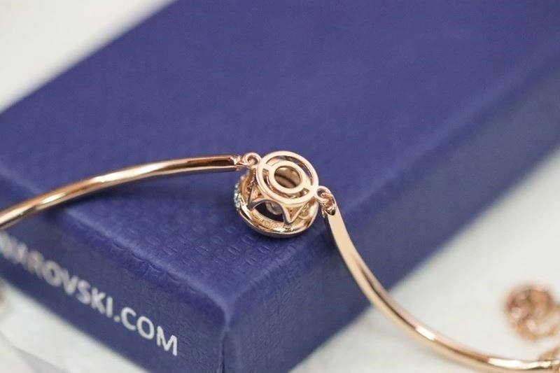 Effortless Swarovski Bracelets 251913