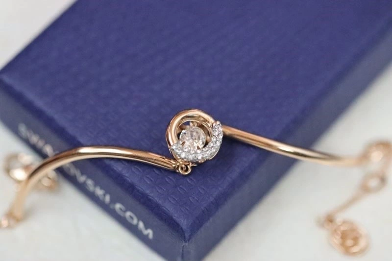 Effortless Swarovski Bracelets 251913