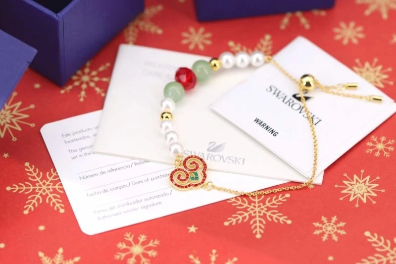 Neat Swarovski Bracelets 251907