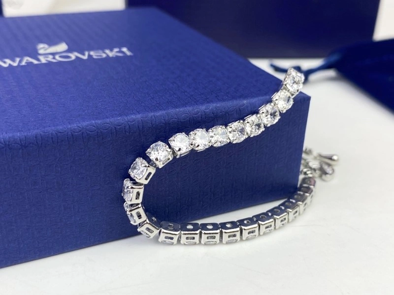 Tailored Swarovski Bracelets 251819